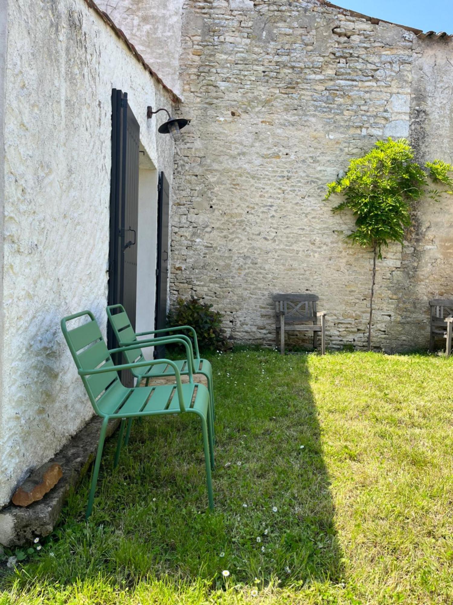 Elegante Maison Familiale Au Coeur Des Remparts De La Citadelle Le Château-dʼOléron Екстериор снимка
